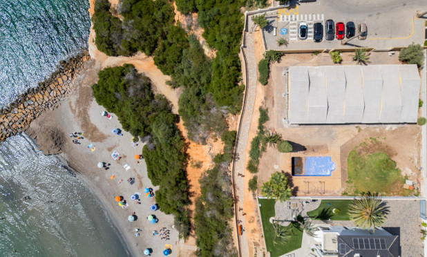 Herverkoop - Villa - Cabo Roig