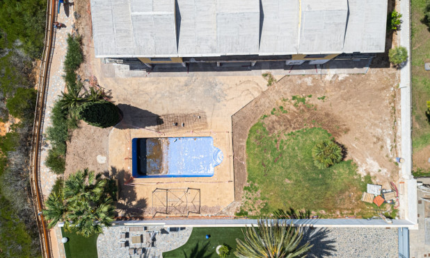 Herverkoop - Villa - Cabo Roig