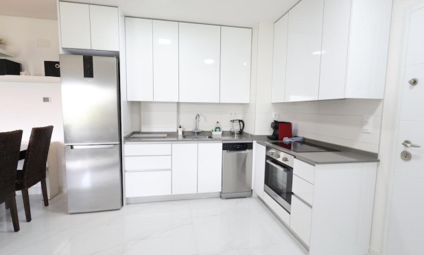 Herverkoop - Appartement / flat - Orihuela Costa - Villamartín