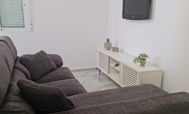 Herverkoop - Appartement / flat - Benidorm - Zona de Poniente