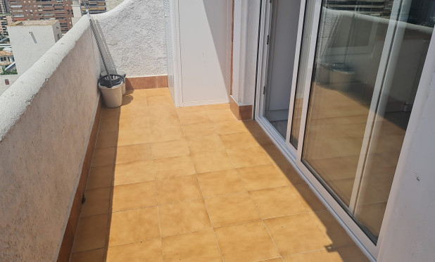Herverkoop - Appartement / flat - Benidorm - Zona de Poniente