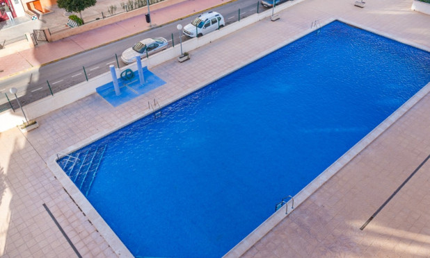 Herverkoop - Appartement / flat - Orihuela Costa - Punta Prima