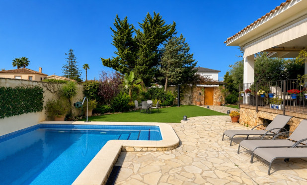 Odsprzedaż - Villa - Campoamor - Dehesa de Campoamor