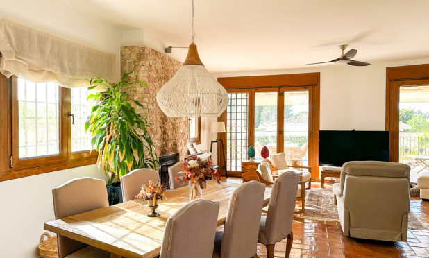 Odsprzedaż - Villa - Campoamor - Dehesa de Campoamor