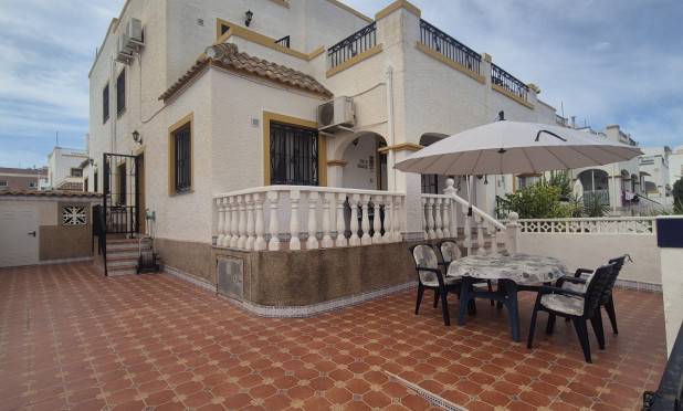 Wiederverkauf - Stadthaus - Orihuela Costa - Los Altos