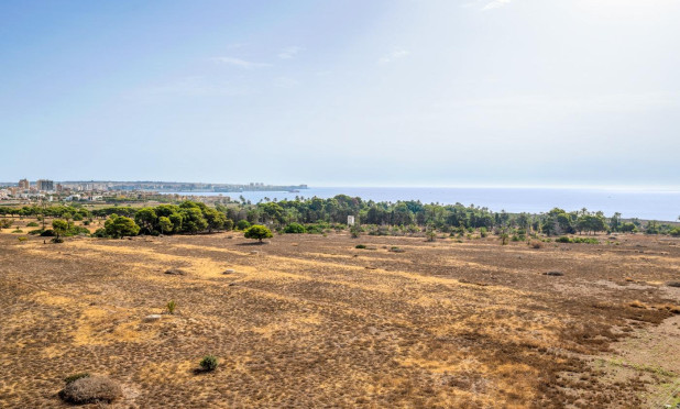 Odsprzedaż - Mieszkanie w bloku - Torrevieja - Punta Prima