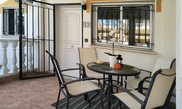 Wiederverkauf - Stadthaus - Orihuela Costa - Punta Prima