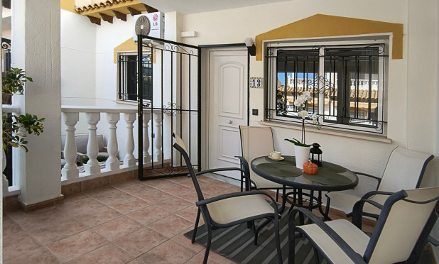 Wiederverkauf - Stadthaus - Orihuela Costa - Punta Prima