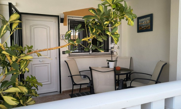 Wiederverkauf - Stadthaus - Orihuela Costa - Punta Prima