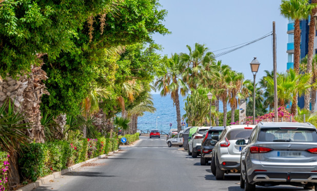 Wiederverkauf - Wohnung - Orihuela Costa - Punta Prima