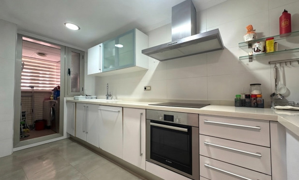 Wiederverkauf - Wohnung - Denia - Les Marines - Las Marinas