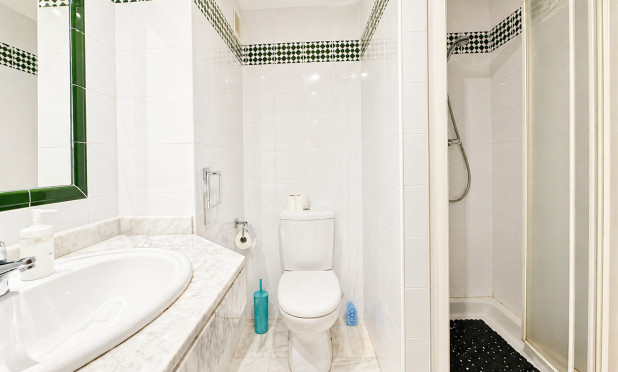 Wiederverkauf - Wohnung - Torrevieja - Playa de los Locos