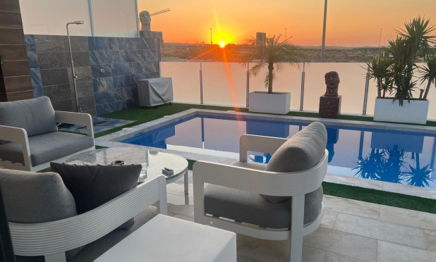 Wiederverkauf - Villa - Orihuela - Entre Naranjos Vistabella Golf