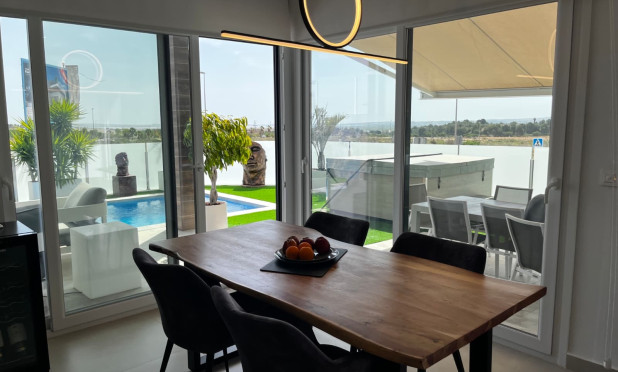 Wiederverkauf - Villa - Orihuela - Entre Naranjos Vistabella Golf