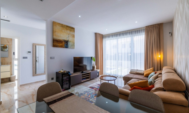 Resale - Villa - Ciudad Quesada