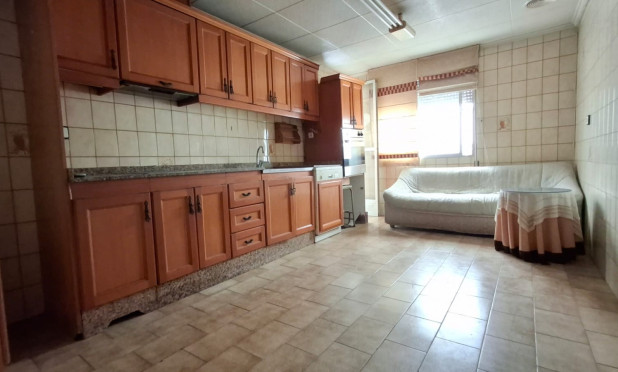 Wiederverkauf - Wohnung - Orihuela - Zona Centro
