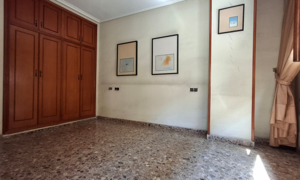 Wiederverkauf - Wohnung - Orihuela - Zona Centro