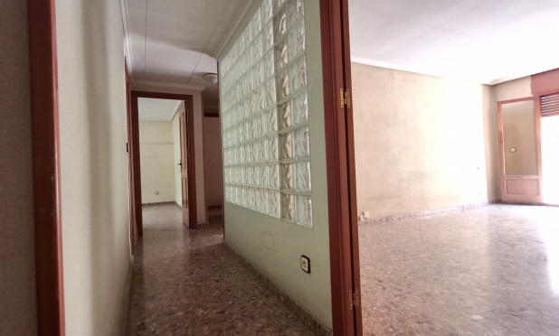 Wiederverkauf - Wohnung - Orihuela - Zona Centro