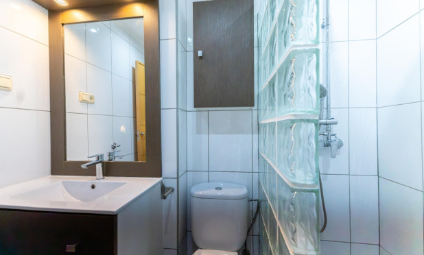 Reventa - Apartamento / piso - Torrevieja - torrevieja