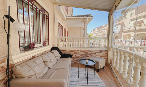 Wiederverkauf - Stadthaus - Orihuela Costa - La Zenia