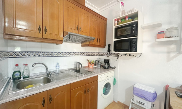 Resale - Townhouse - La Mata