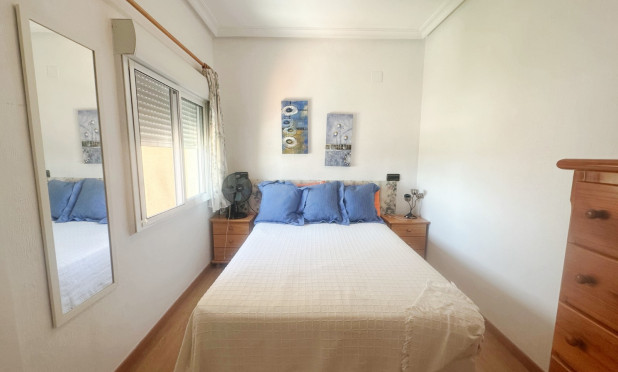 Resale - Townhouse - La Mata