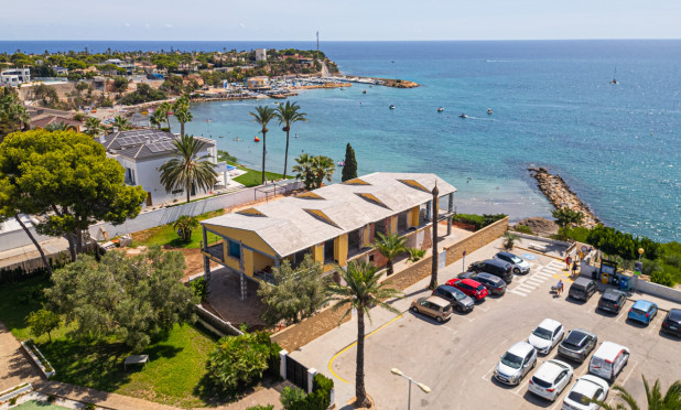 Wiederverkauf - Villa - Orihuela Costa - Cabo Roig