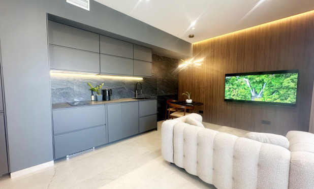 Resale - Apartment / flat - Torrevieja - torrevieja