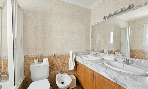 Wiederverkauf - Wohnung - Orihuela Costa - Aguamarina