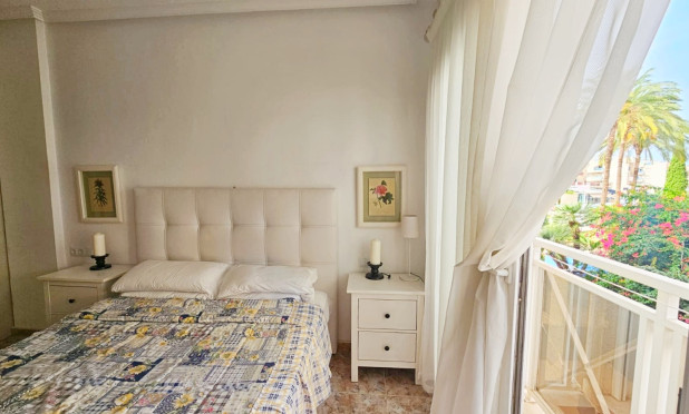 Wiederverkauf - Wohnung - Orihuela Costa - Aguamarina