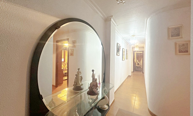 Reventa - Apartamento / piso - Torrevieja - torrevieja
