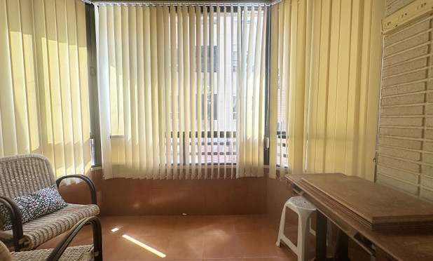 Reventa - Apartamento / piso - Torrevieja - torrevieja