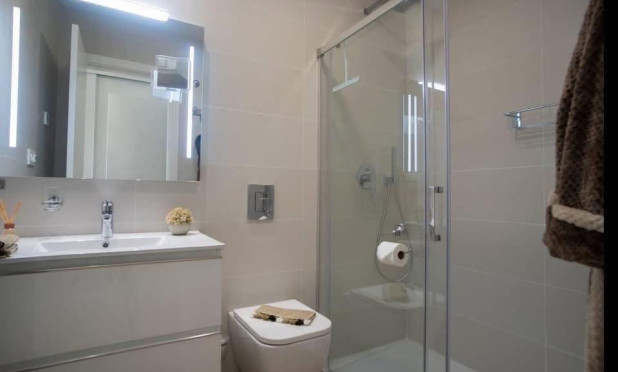Wiederverkauf - Wohnung - Orihuela Costa