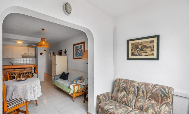 Resale - Apartment / flat - Guardamar del Segura - CENTRO
