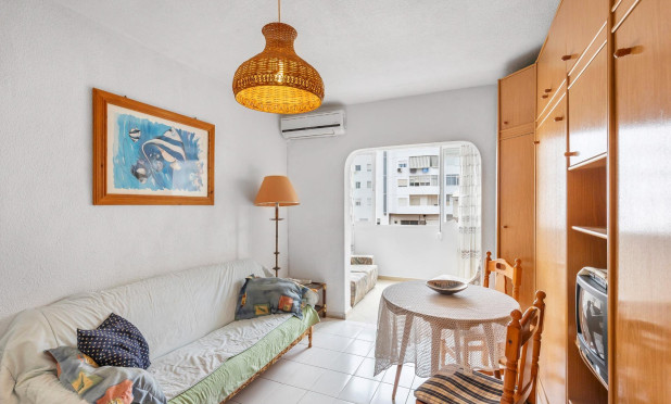 Resale - Apartment / flat - Guardamar del Segura - CENTRO