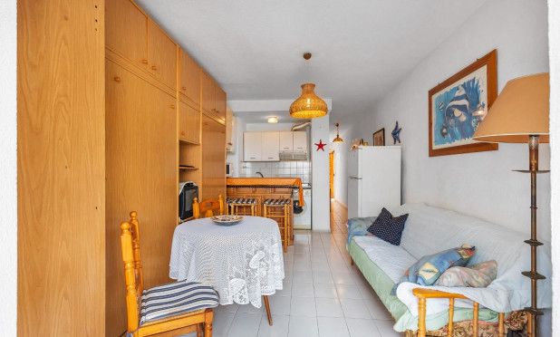 Resale - Apartment / flat - Guardamar del Segura - CENTRO