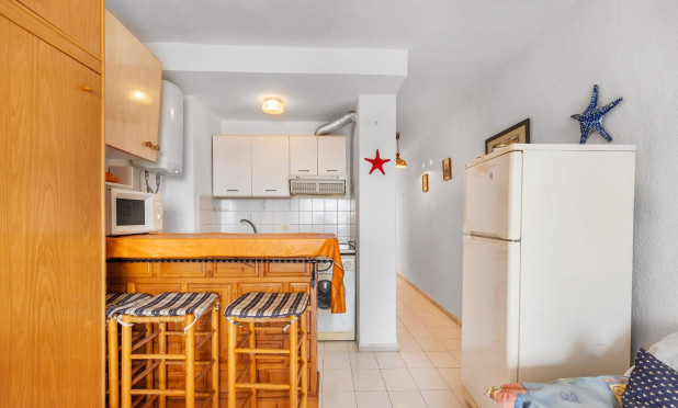 Resale - Apartment / flat - Guardamar del Segura - CENTRO