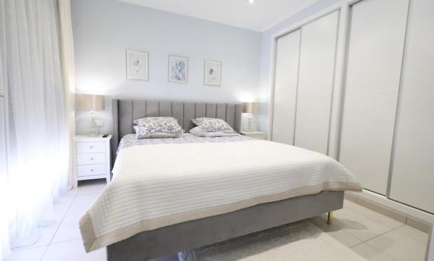 Resale - Apartment / flat - Orihuela Costa - Lomas de Cabo Roig