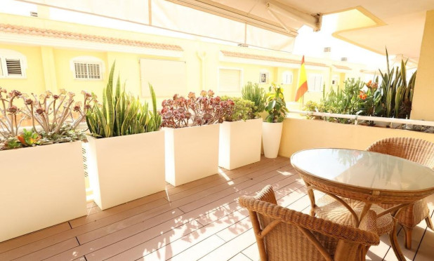Resale - Apartment / flat - Orihuela Costa - Campoamor