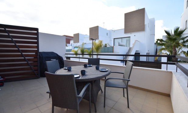 Resale - Villa - Algorfa - La Finca Golf Resort