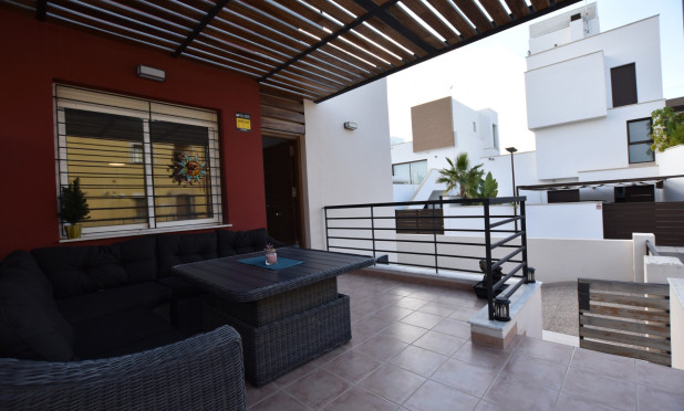 Resale - Villa - Algorfa - La Finca Golf Resort