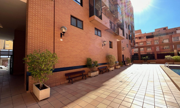 Neue Gebäude - Wohnung - Alicante