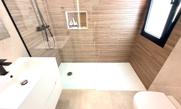 Resale - Villa - Los Montesinos - La Herrada