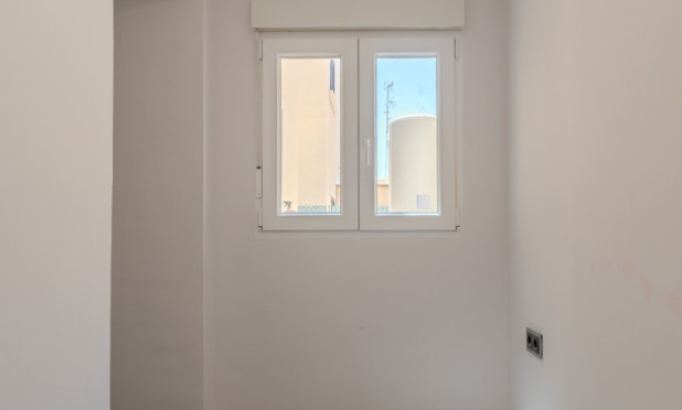 Resale - Villa Detached - Torrevieja - Torreta - Florida