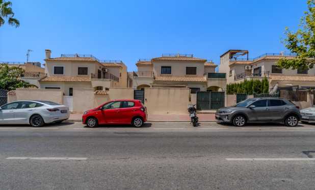 Resale - Villa Detached - Torrevieja - Torreta - Florida