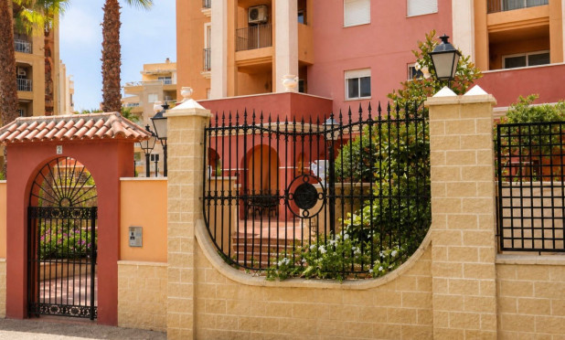 Resale - Apartment / flat - Torrevieja - Playa de los Locos