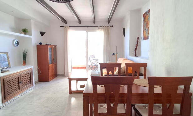 Resale - Apartment / flat - Torrevieja - Playa de los Locos