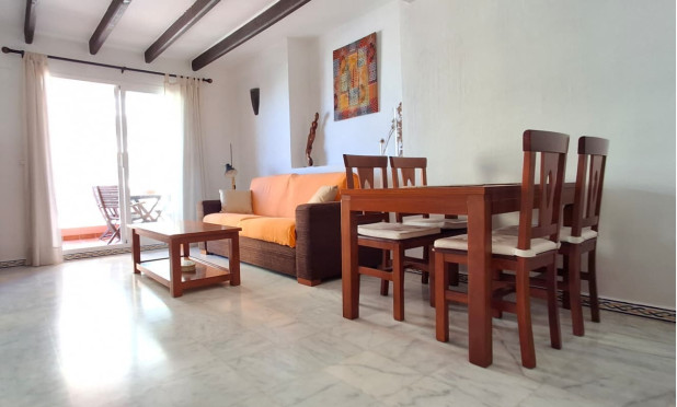 Resale - Apartment / flat - Torrevieja - Playa de los Locos
