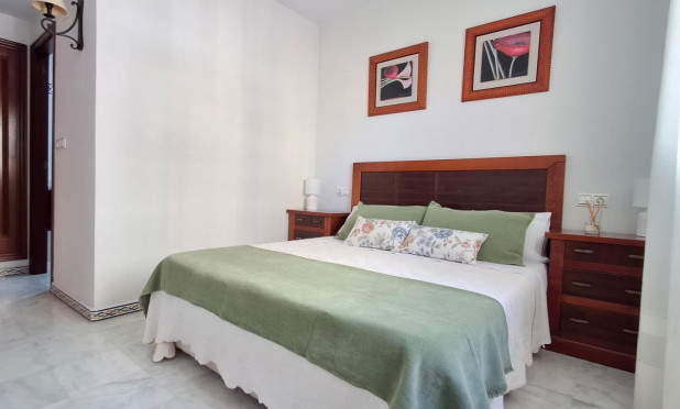 Resale - Apartment / flat - Torrevieja - Playa de los Locos