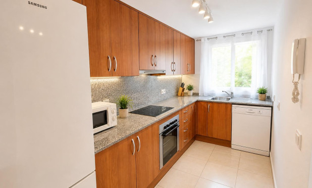 Resale - Townhouse - Calpe - Zona Puerto Blanco - Maryvilla